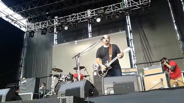 La Triple Nelson - Cielo Todo Gris | Fiis Montevideo 18/11/17