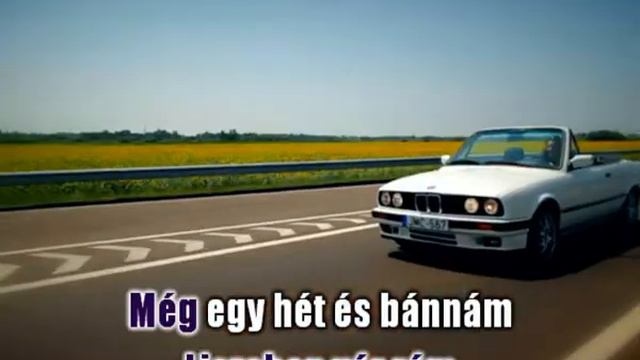 HoneyBeast  Portugal Karaoke