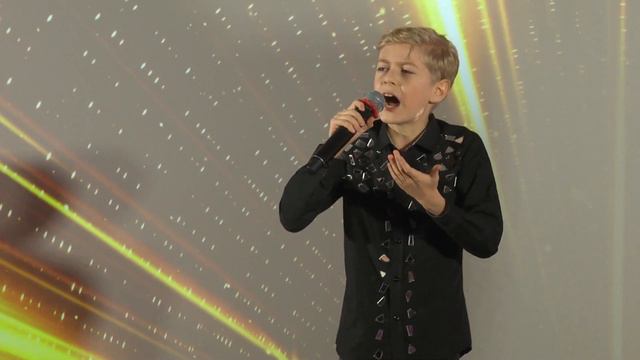 Лев Писанко #leomir  #кавер «LeoMir I Dont Wonna Miss A Thing» #открытыймикрофон #творчество