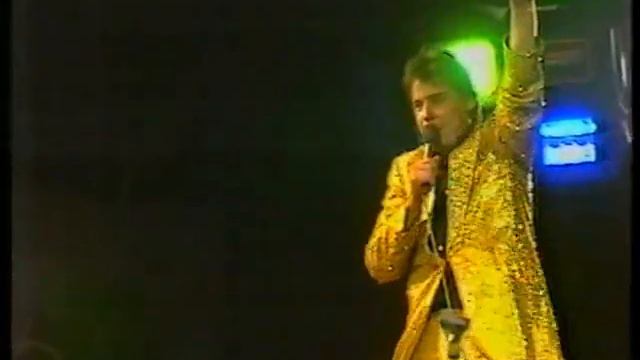 Shakin Stevens Baby Lets Play House.flv 1974 Clip Great Quality