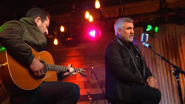 Taylor Hicks  