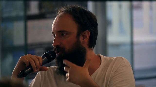 Talk: Le Dictateur N°6