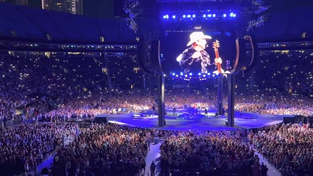 Garth Brooks Stadium Tour 7/16/22 CLT Carolina In My Mind