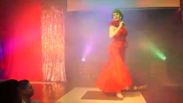 PALOMA SAN BASILIO BUNKER 2017