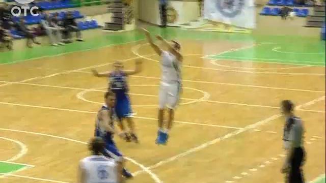 Баскетболисты клуба 