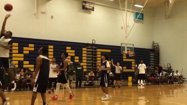 6'1 2019 James Richardson Has Been Getting Buckets All Summer 17'!!