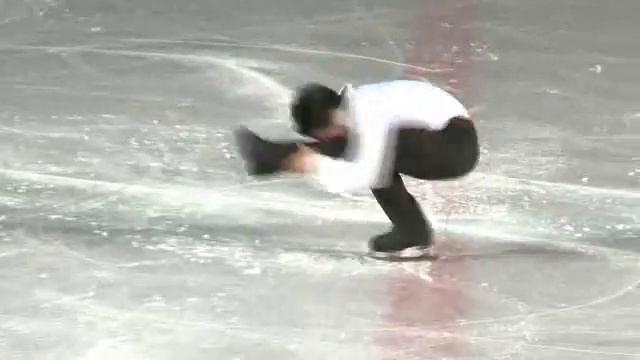 Figure-Skating Festival Opens