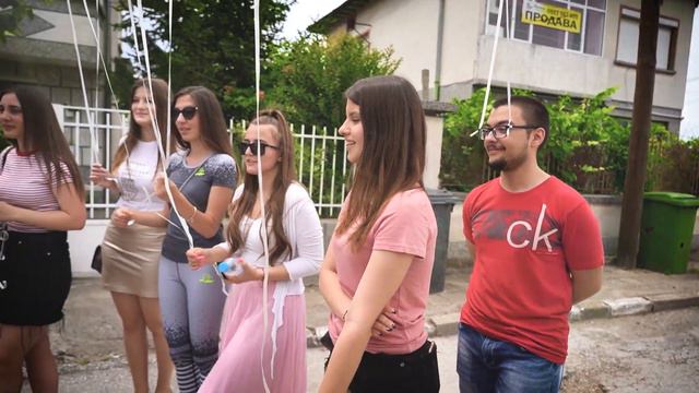 Покана за бал от 12 А клас на СУ 