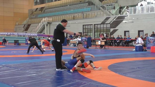 Толстиков Руслан (Иркутская обл.) - Гаджиев Газимагомед (ХМАО)