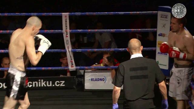 PATRIK ĎURČANSKÝ Vs. BERNARD PLAVEC