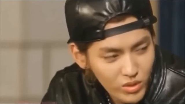Крис и Сухо из Exo прикол
