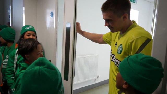James Forrest Meets The Thai Tims.