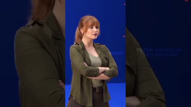 Actress : @brycedhoward . . Tags. . #bryceda#brycedallashoward #clairedearing #jurassicworld