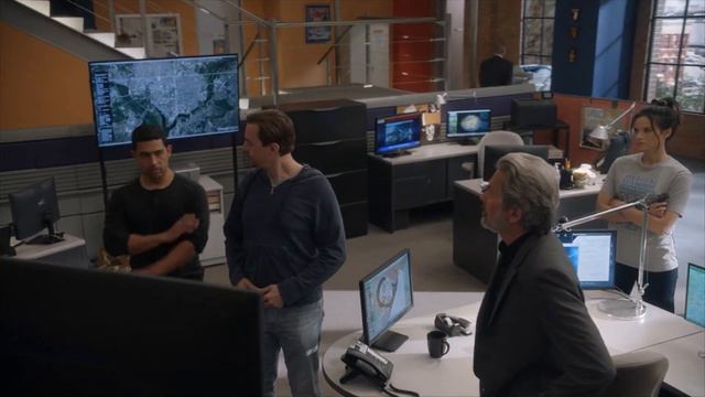 NCIS 20x05 (2) Knight Is Wearing Palmer's Shirt