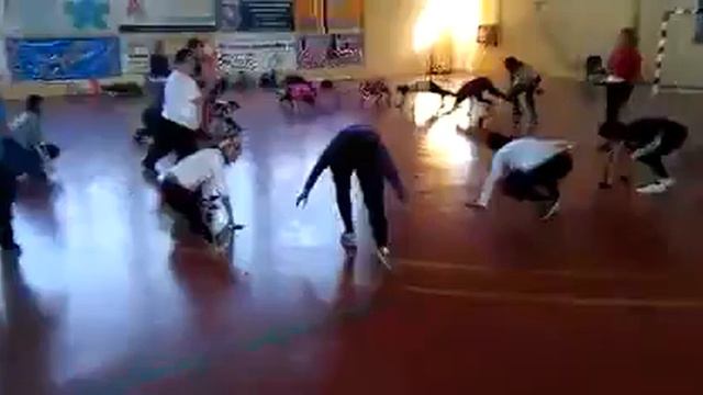 SESION DE BAILOTERAPIA PABELLON DE DEPORTES PRIMERA PARTE