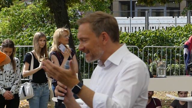 9 Euro Ticket Bilanz Und Perspektive In Deutschland Kommentar Minister Christian Lindner