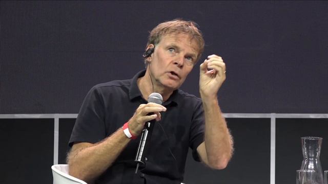 Winy Maas, Denis Leontiev. Discussion 