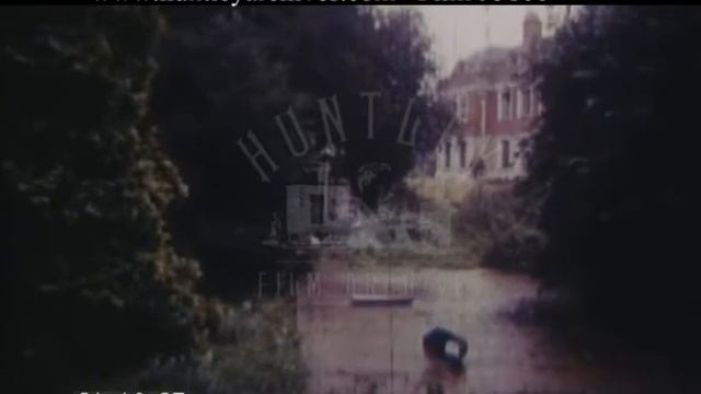 Broken Windows, 1959 - Film 95800