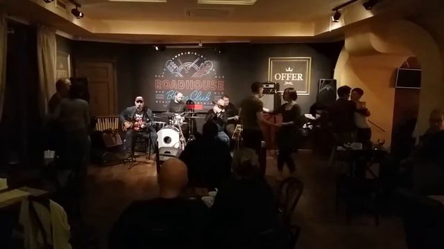 Петрович & Hot Rod Band Feat. Гия Дзагнидзе - It Hurts Me Too