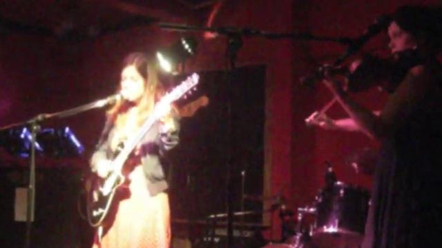 Jess Bryant Performing Jason Molina (Magnolia Electric Co.) 'Peoria Lunchbox Blues'