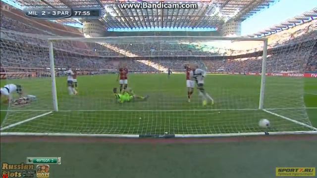 Милан-Парма (16.03.14) гол пяткой в исполнении Амаури.