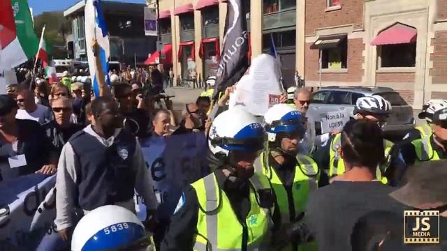 Pegida Meets Anti-Pegida In Montreal