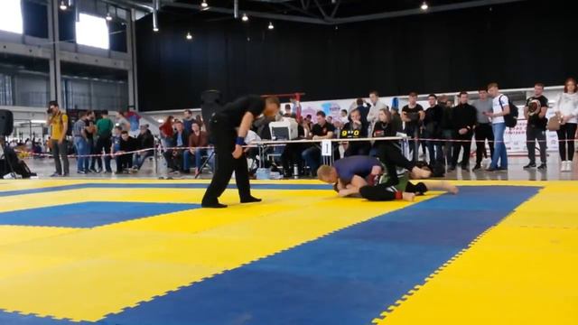 38c99dfcd4df097fbf54f8c9e67ce494