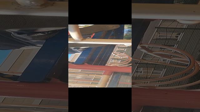 #Виктор учится кататься на велосипеде 🚲