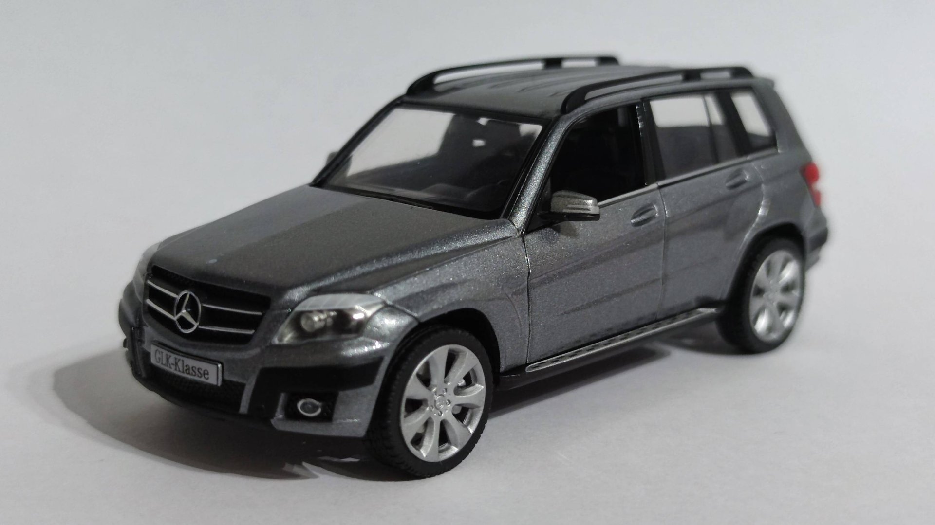 1/43 Mercedes Benz. №35 GLK-klasse (X204).