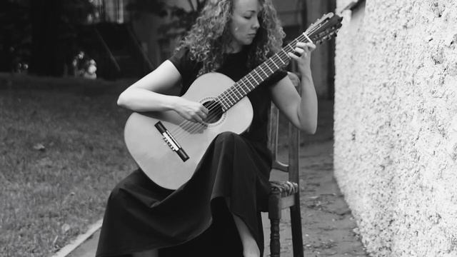 Мария Никулина
Regino Sainz De La Maza - Rondeña