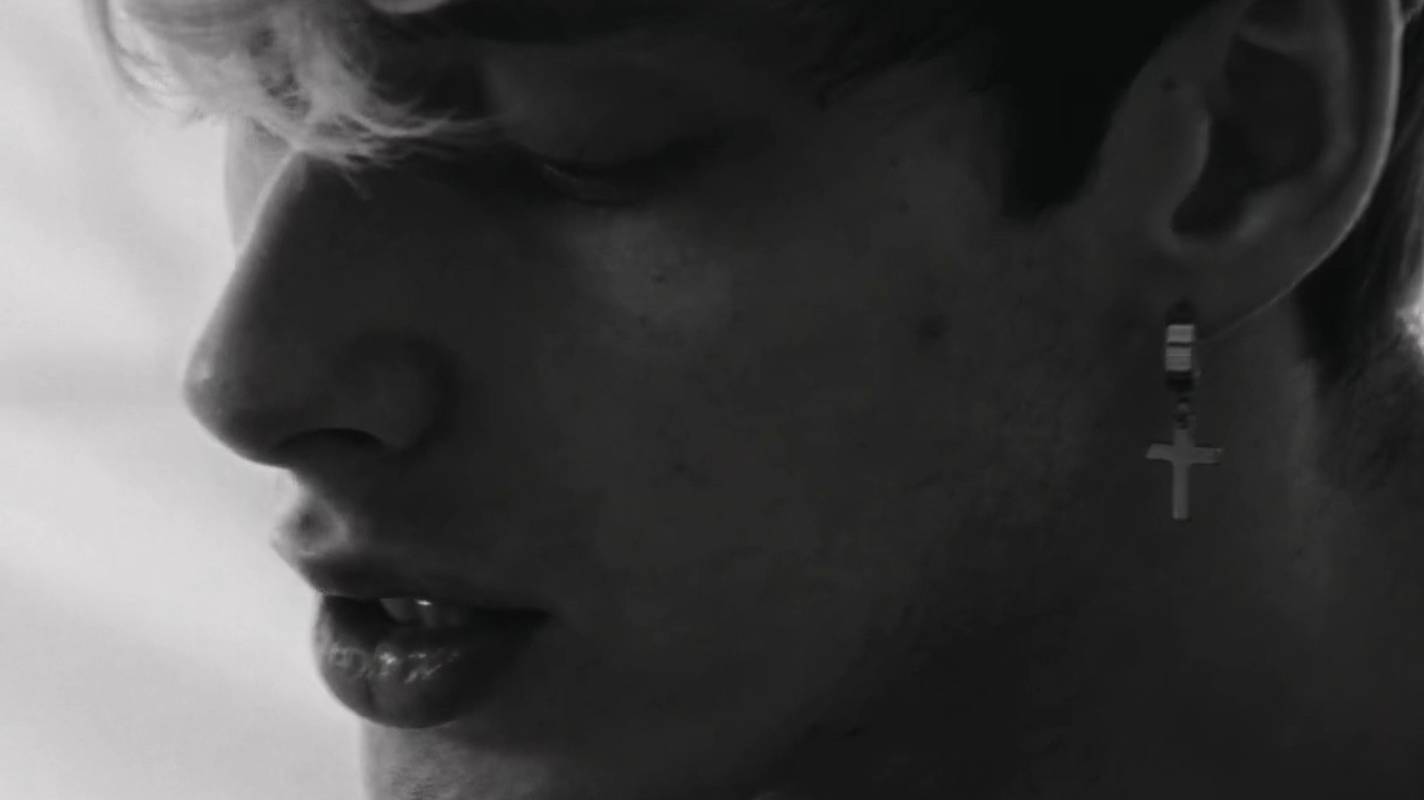 Монро эдит на трек Контракт - Пошлая Молли (тгк: NWS98)