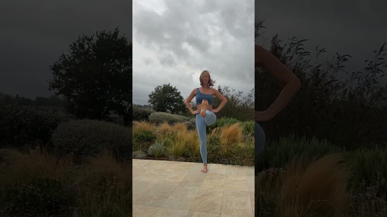 #йогадляпродолжающих #дыхание #работастелом #тренировкидома #йогадома #йогаонлайн #tattvayoga