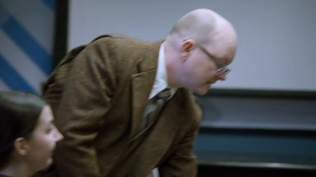 Energy Vampire Colin Robinson gets promoted  What we do in the Shadows - S02E05
