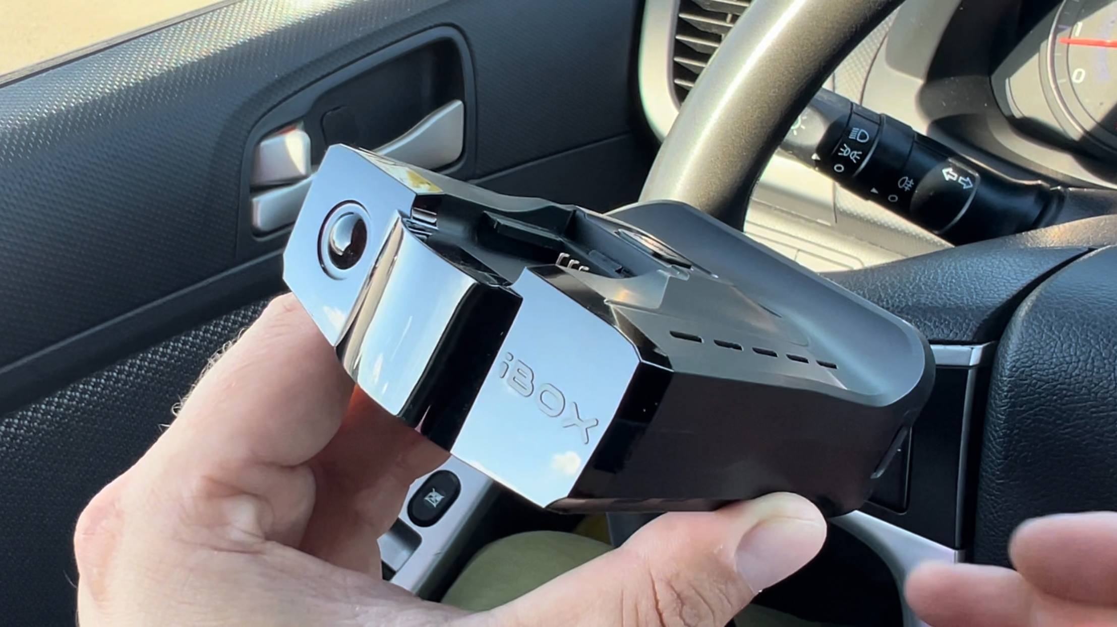 Обзор сигнатурного радара-детектора IBOX Phantom LaserVision WiFi Signature