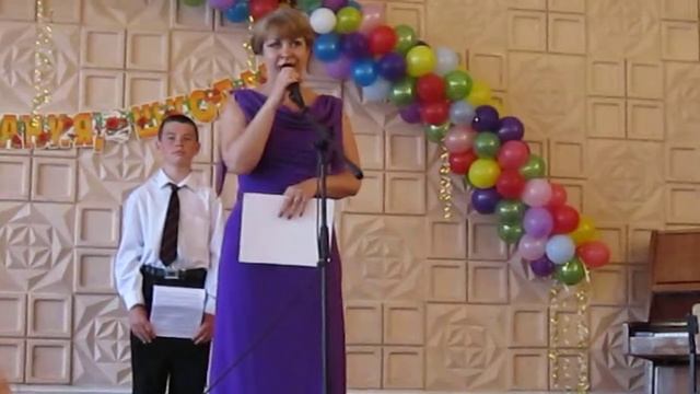 31 05 2013 Выпускной СШ №125. Выступление Юлии Владимировны
