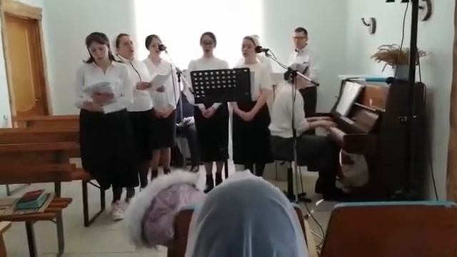 В хлеву родился младенец Божий...