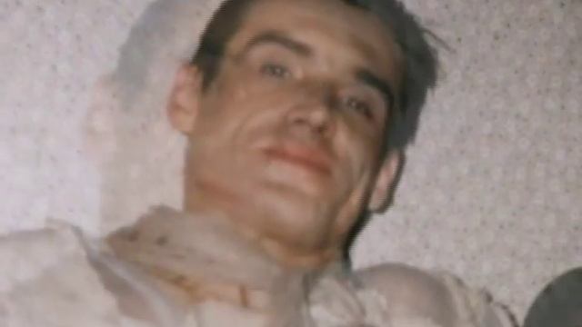 Песня невесёлая и ещё дождливая...