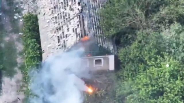 Кадры боев за Новогродовку