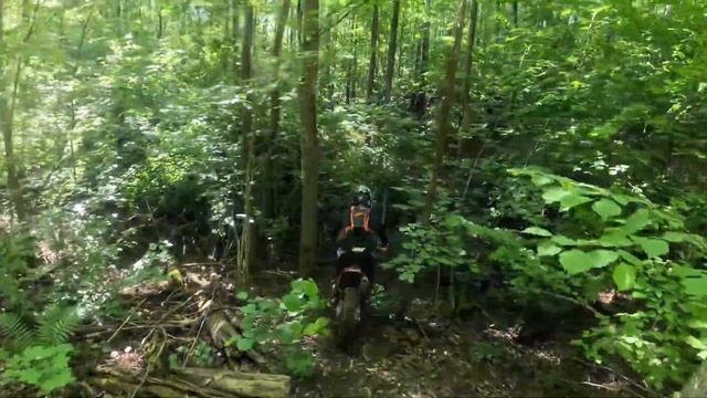 Эндуро в Мордовии. Страдают парни