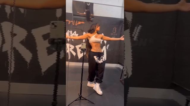 Workout Kiss Music House