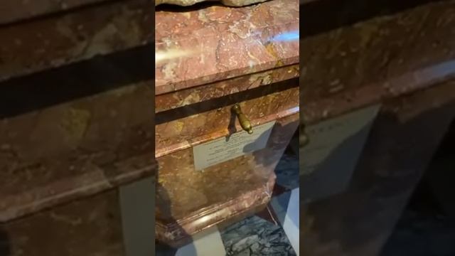 Эфир из Инстаграма государственного Эрмитажа вещает А.М.Бутягин