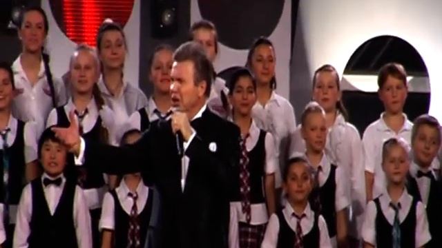 Lev Leshenko Deni Pobedy