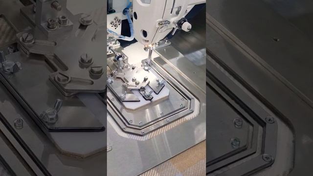 Настрачивание накладного кармана. Фланелька.