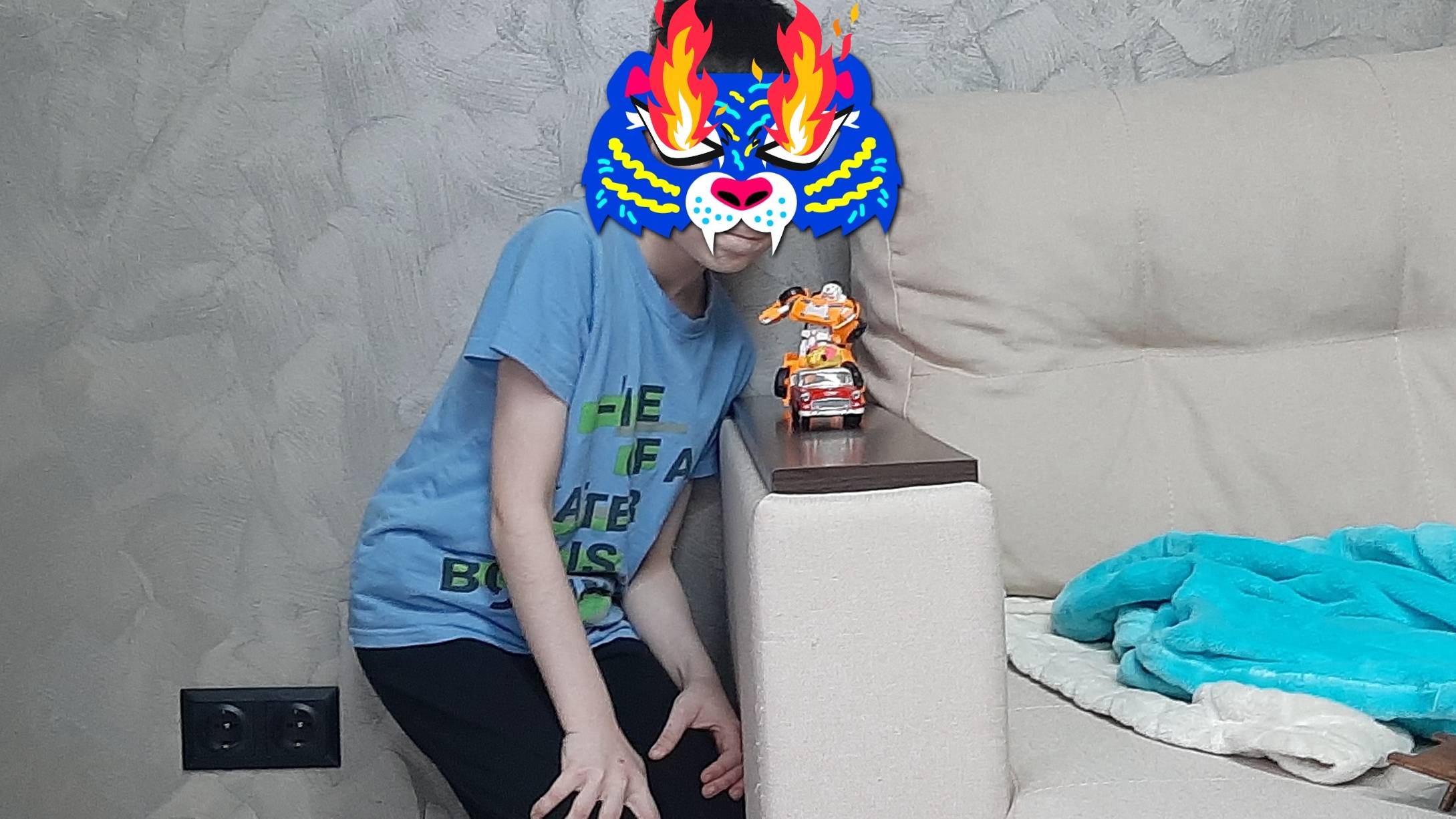 Крыска-Лариска угнала у меня машину