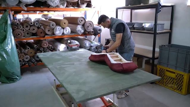 Производство мебели на фабрике Sude Collection