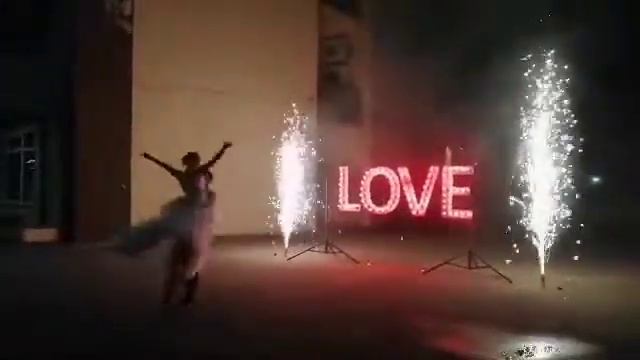 Мини набор LOVE и фонтаны (1)