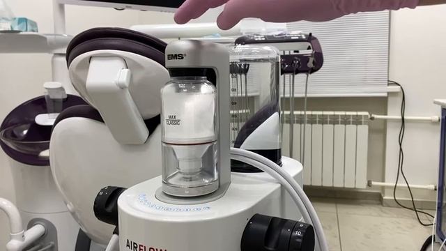 Профессиональная чистка зубов в Лобне