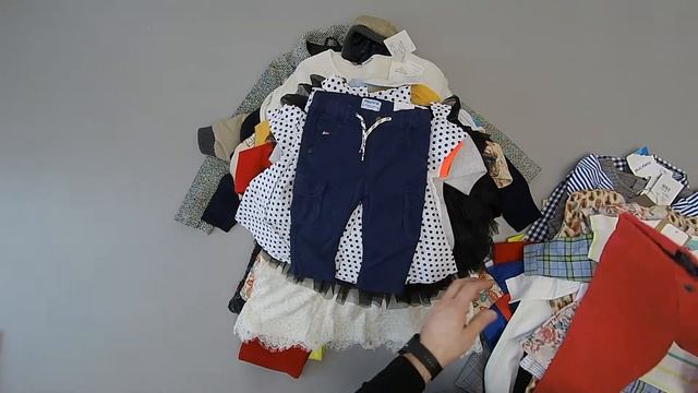 Детский сток MAYORAL лот № 2  90шт 13 5 кг  38 5 евро кг 519 руб за шт