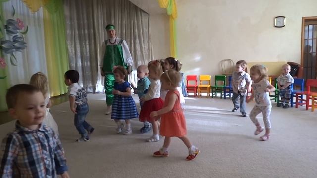 УТРЕННИК 8 МАРТА ЛЯГУШАТА