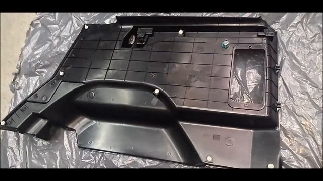 УАЗ ПАТРИОТ СНИМАЕМ ПРАВИЛЬНО ОБИВУ ЗАДНИХ КРЫЛЬЕВ В БАГАЖНОМ ОТСЕКЕ